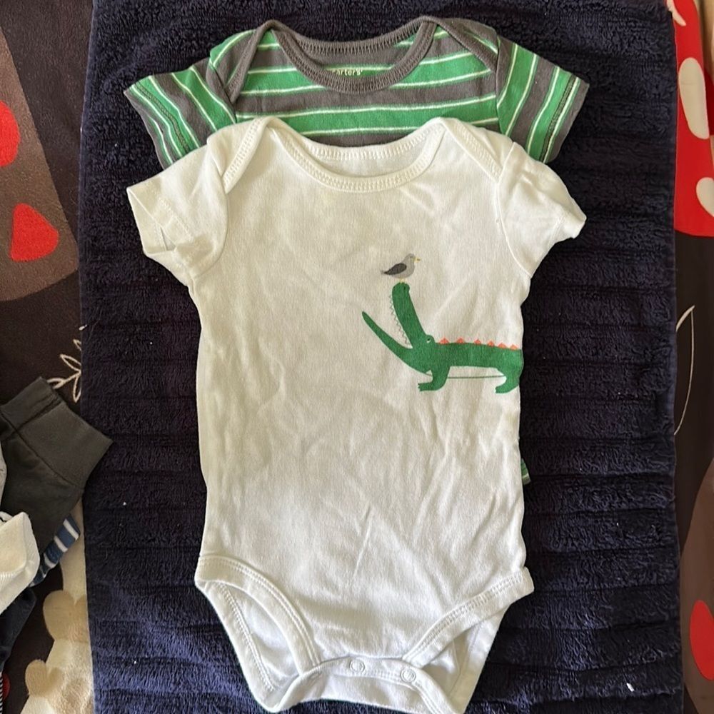 Carter’s Rompers Size 6 Months Short Sleeve Bodysuits Stripes Dinosaur Baby Boy